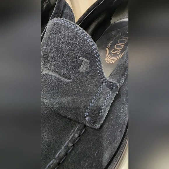 Tods Navy Blue Suede Loafers Men's size 8 - Picture 4 of 7